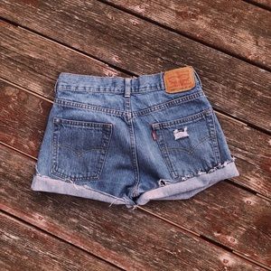 size 0 levis cutoff shorts
